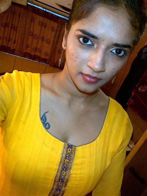 indiannude images|Nude Indian Girls Pics